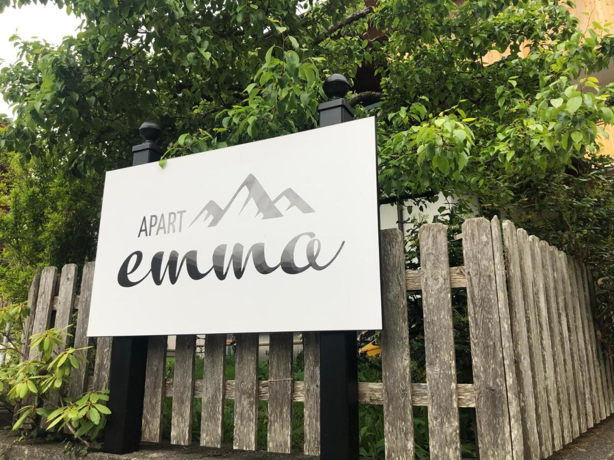 Apart Emma فينكنبرغ المظهر الخارجي الصورة